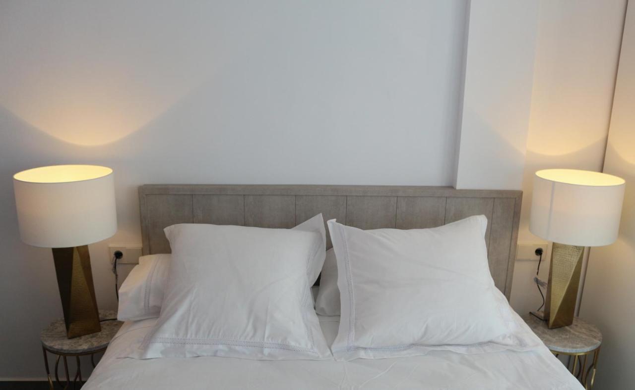 Balaustrada Apartments บูร์จาซ็อต ภายนอก รูปภาพ